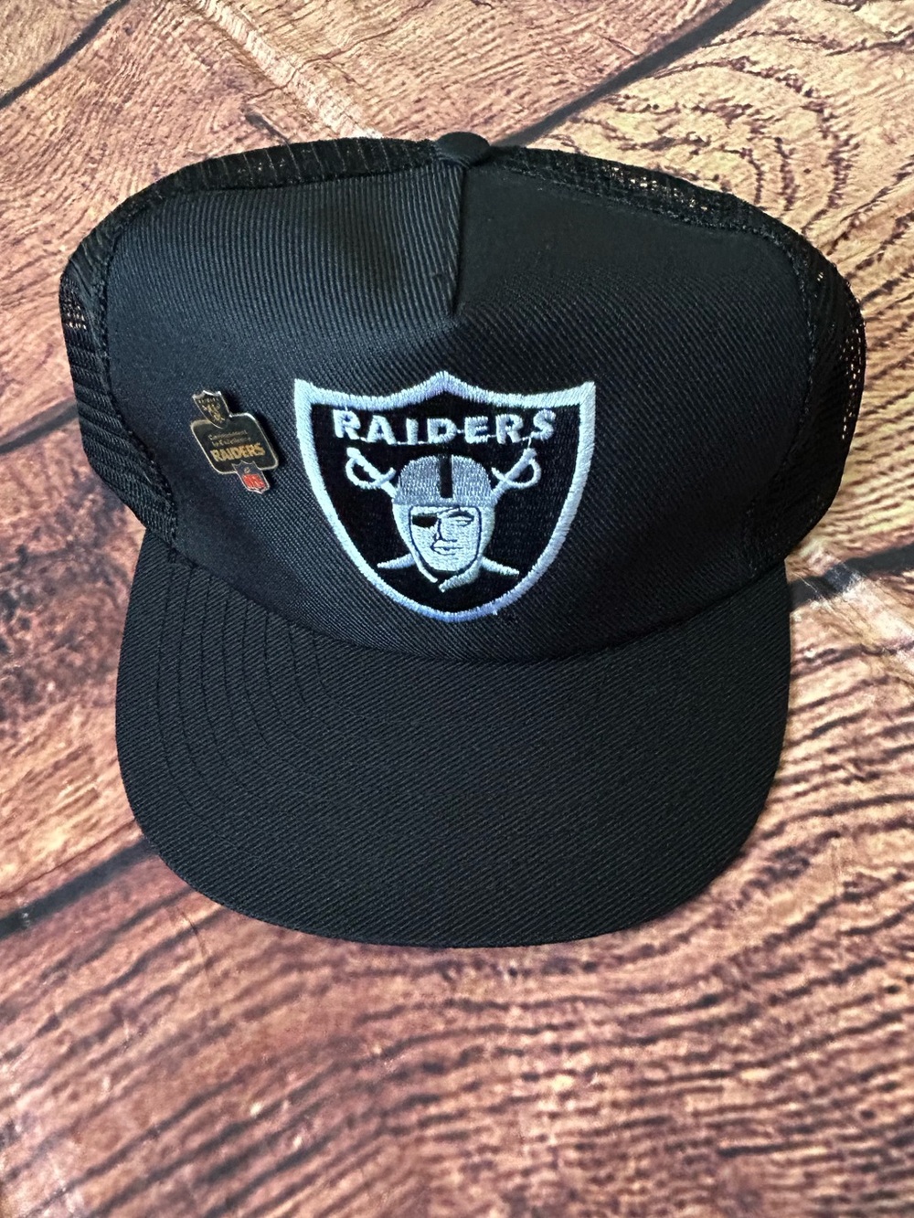 Vintage Annco Oakland Raiders Mesh Trucker Hat Snapback Cap Pin Black USA OS